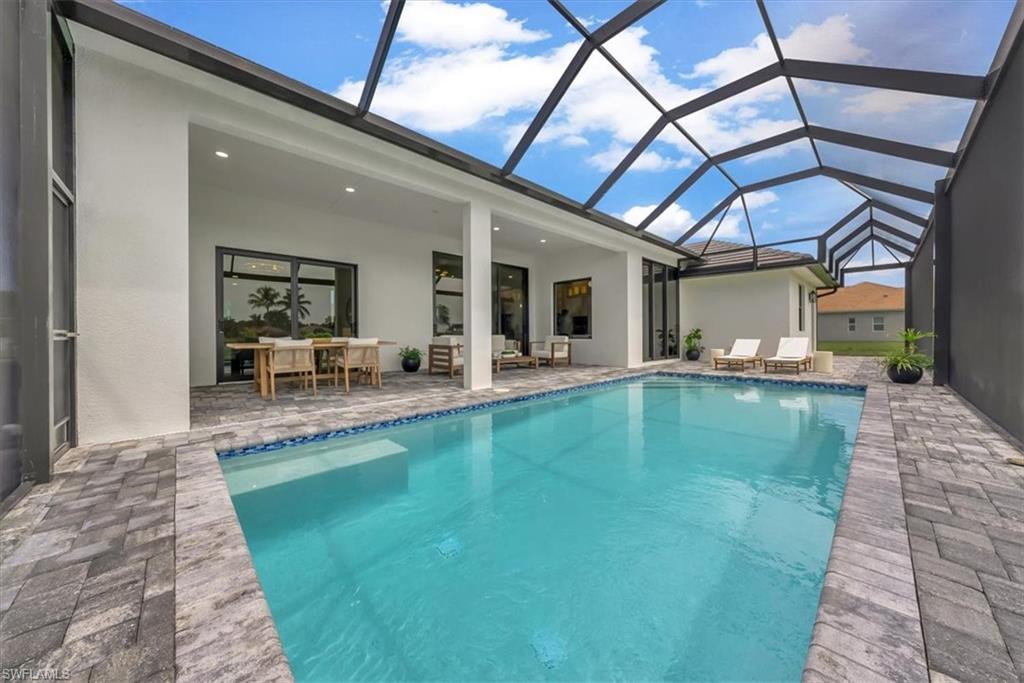 ROYAL PALM GOLF ESTATES - Residential