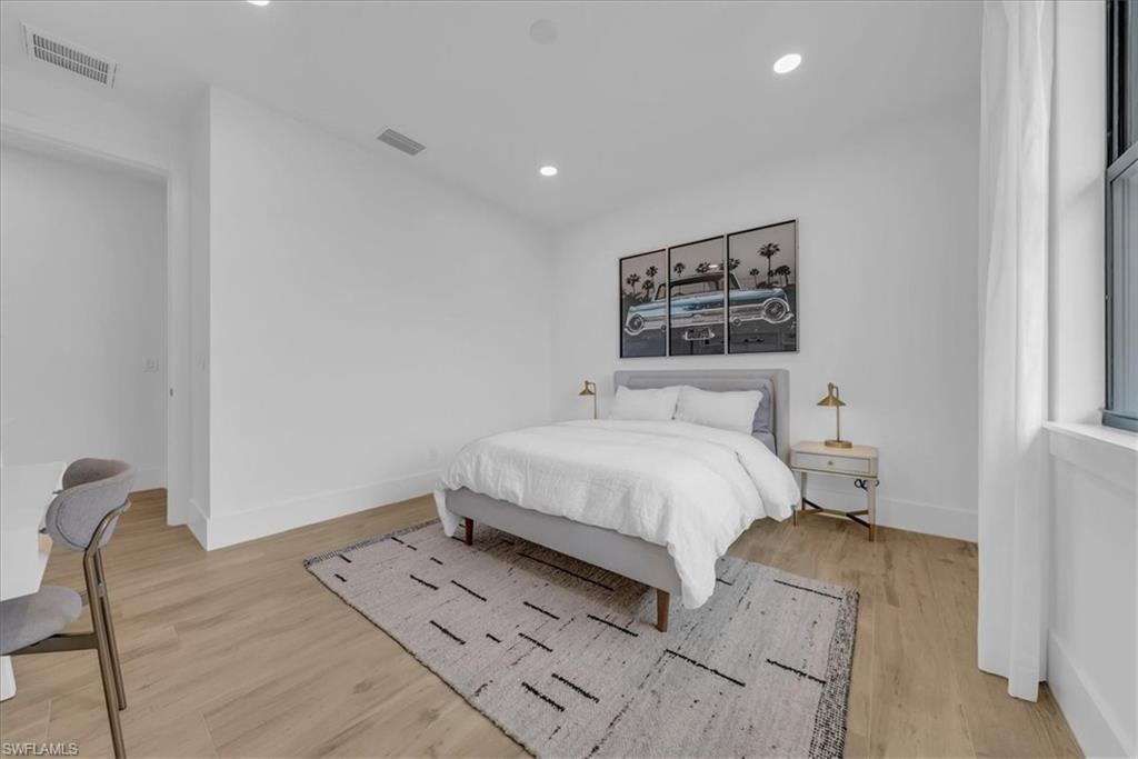 ROYAL PALM GOLF ESTATES - Residential