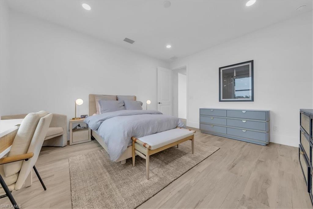 ROYAL PALM GOLF ESTATES - Residential