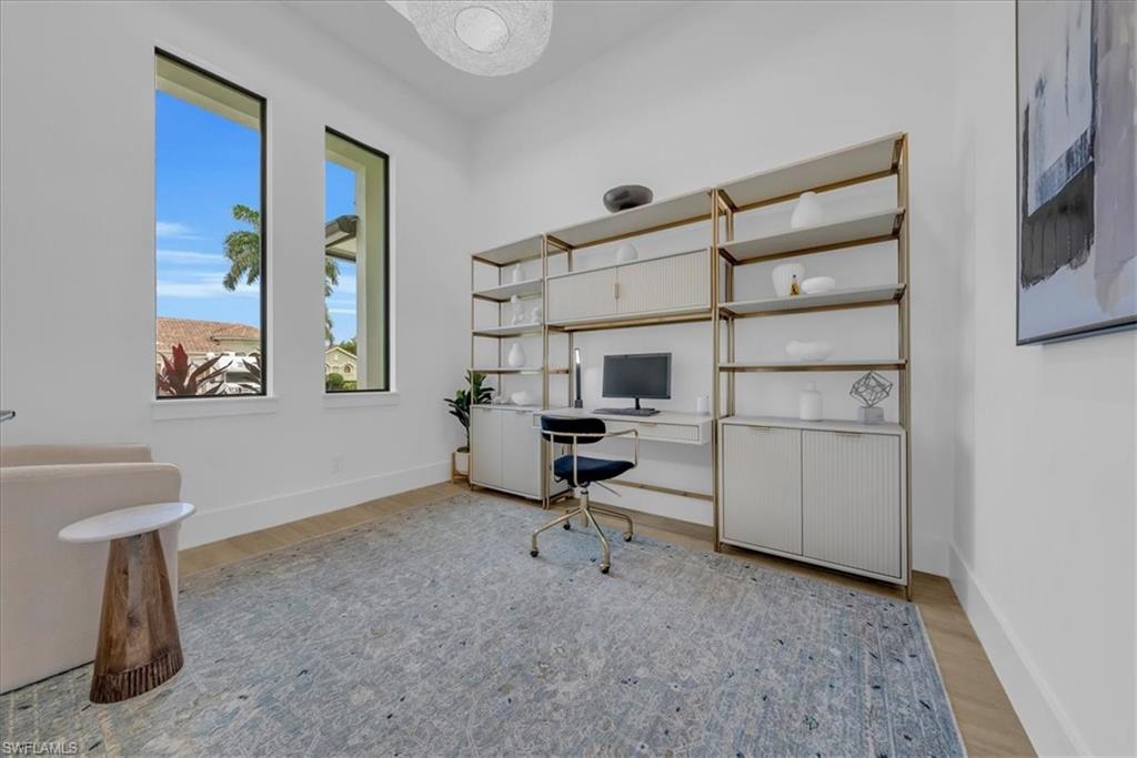 ROYAL PALM GOLF ESTATES - Residential