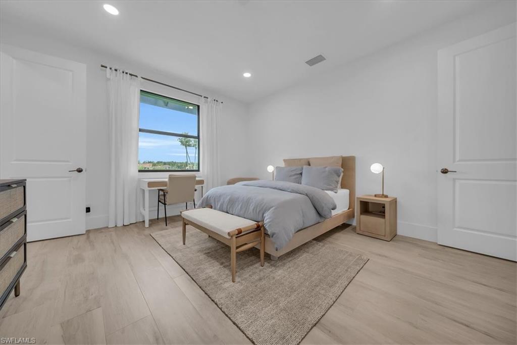 ROYAL PALM GOLF ESTATES - Residential