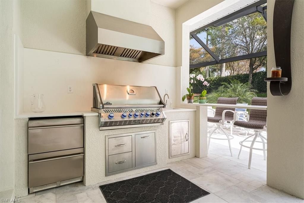 Photo of 14620 Regatta LN, NAPLES, FL 34114 (MLS # 226015012)