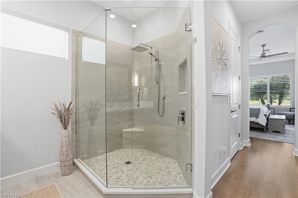 ESPLANADE - Residential