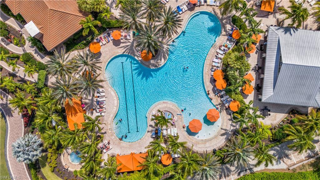 ESPLANADE - Residential