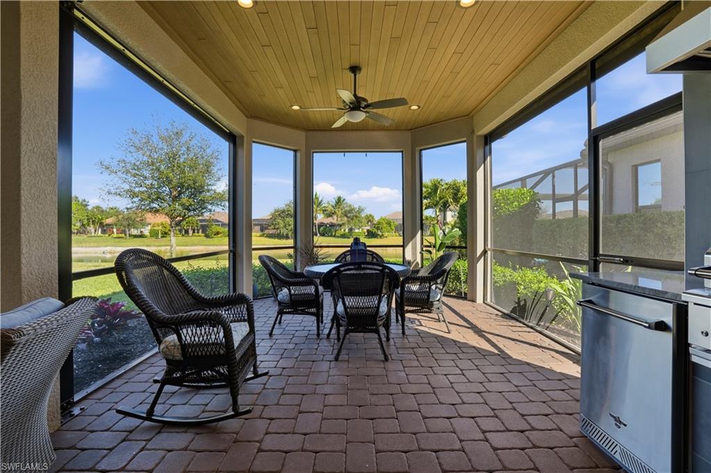 ESPLANADE - Residential