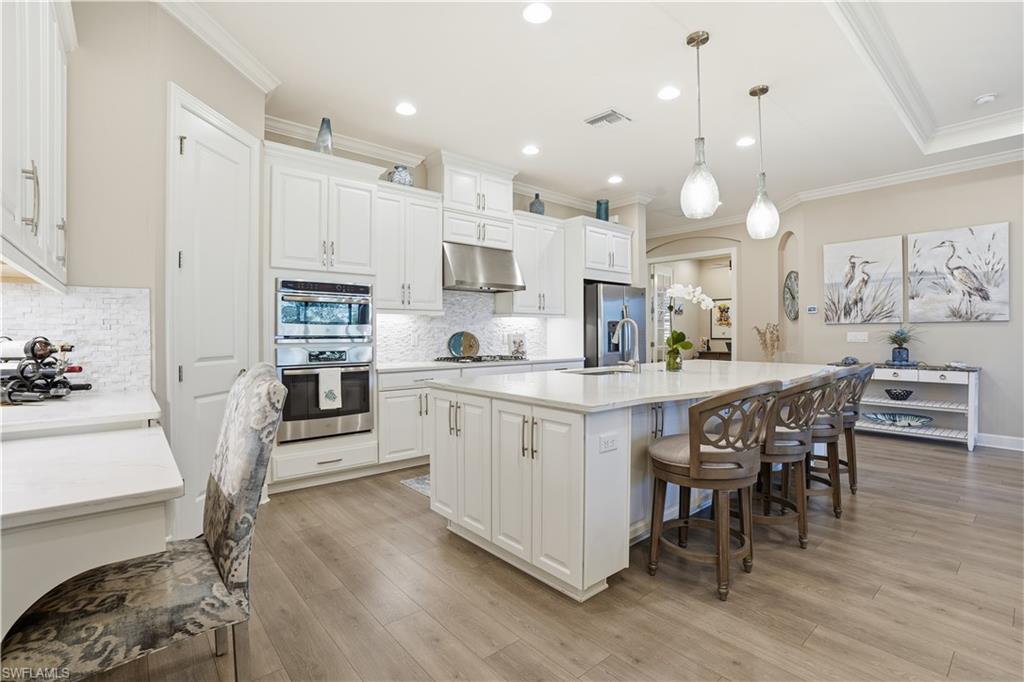 ESPLANADE - Residential