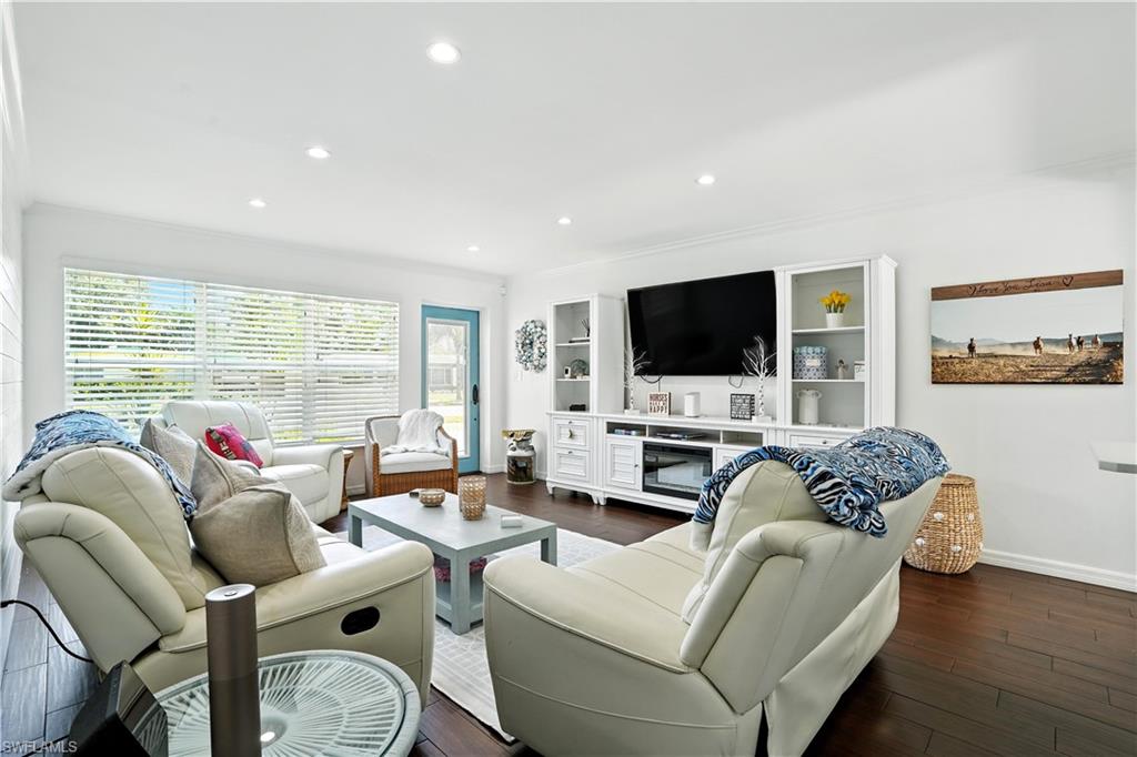 LAKEWOOD PARK - Residential