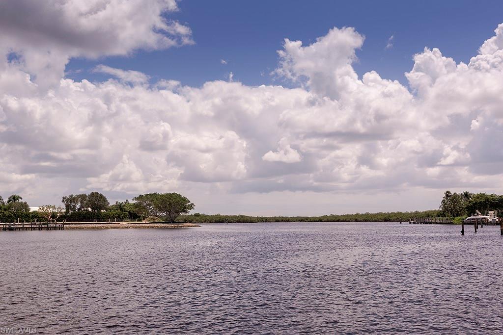 SABRE CAY - Residential