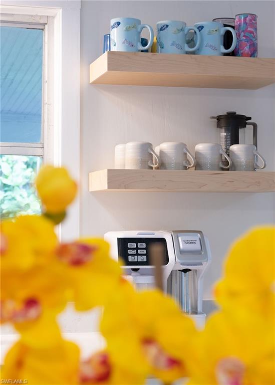 JOSE'S HIDEAWAY - Residential