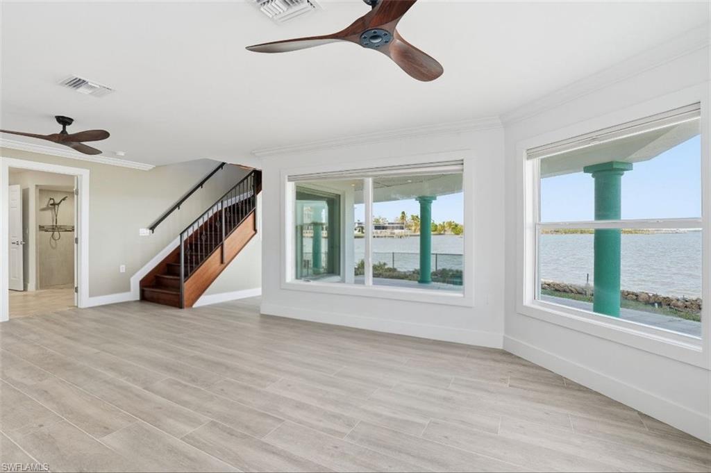 SANTINI CROSS UNREC - Residential