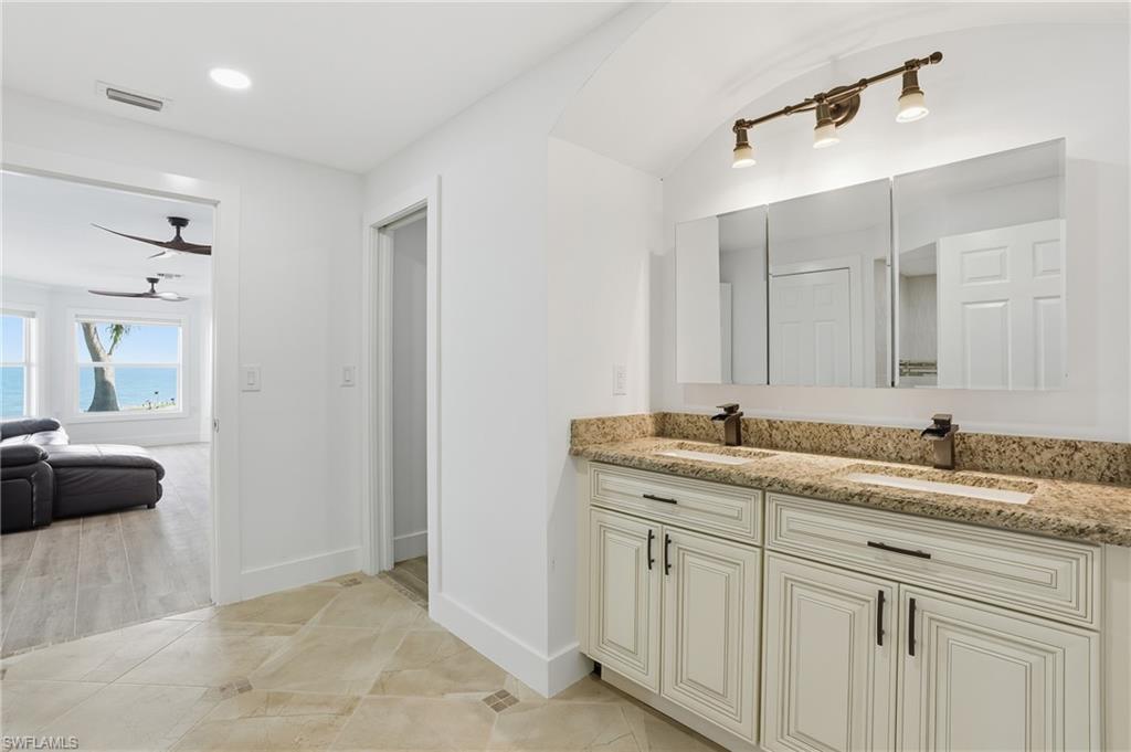 SANTINI CROSS UNREC - Residential