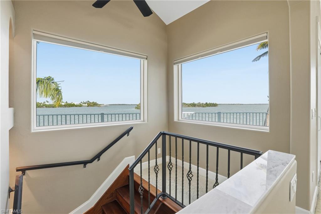 SANTINI CROSS UNREC - Residential