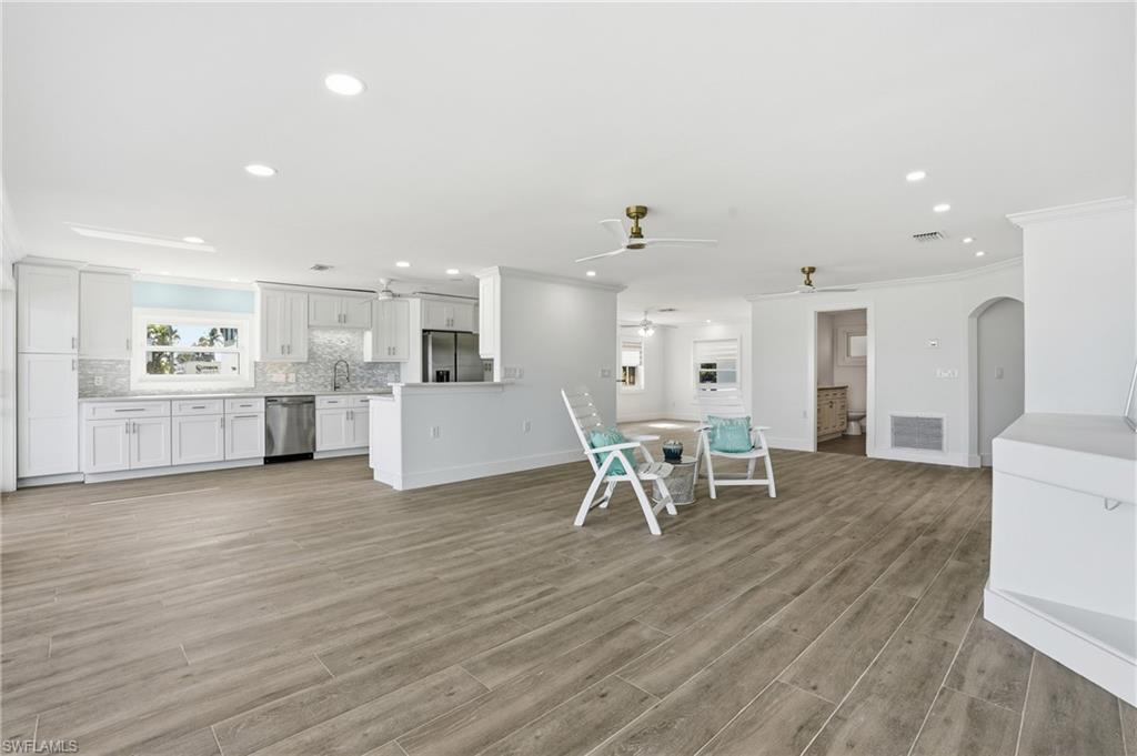 SANTINI CROSS UNREC - Residential