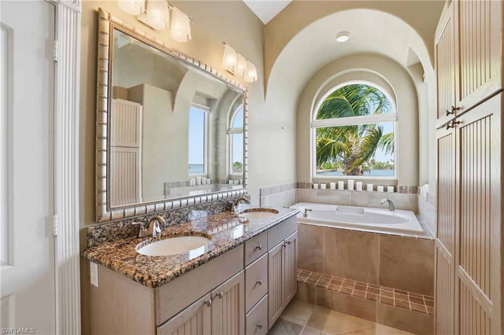 SANTINI CROSS UNREC - Residential