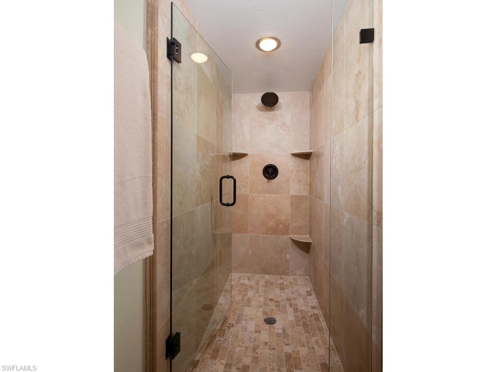 EAGLE CAY - Residential