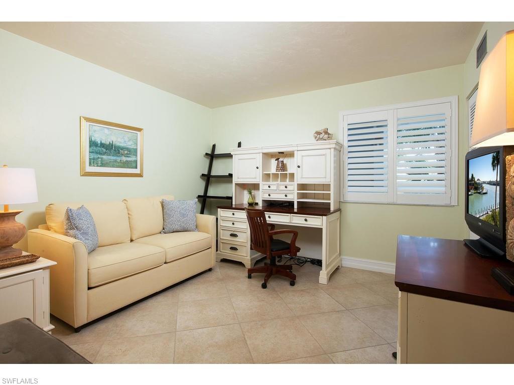 EAGLE CAY - Residential