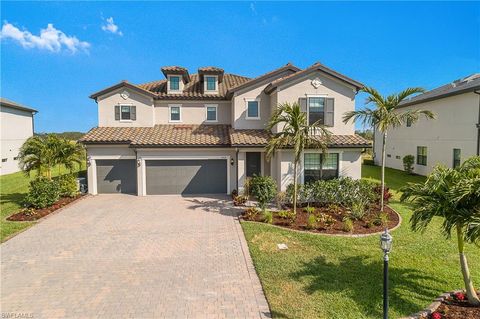 19529 The Place BLVD ESTERO FL 33928