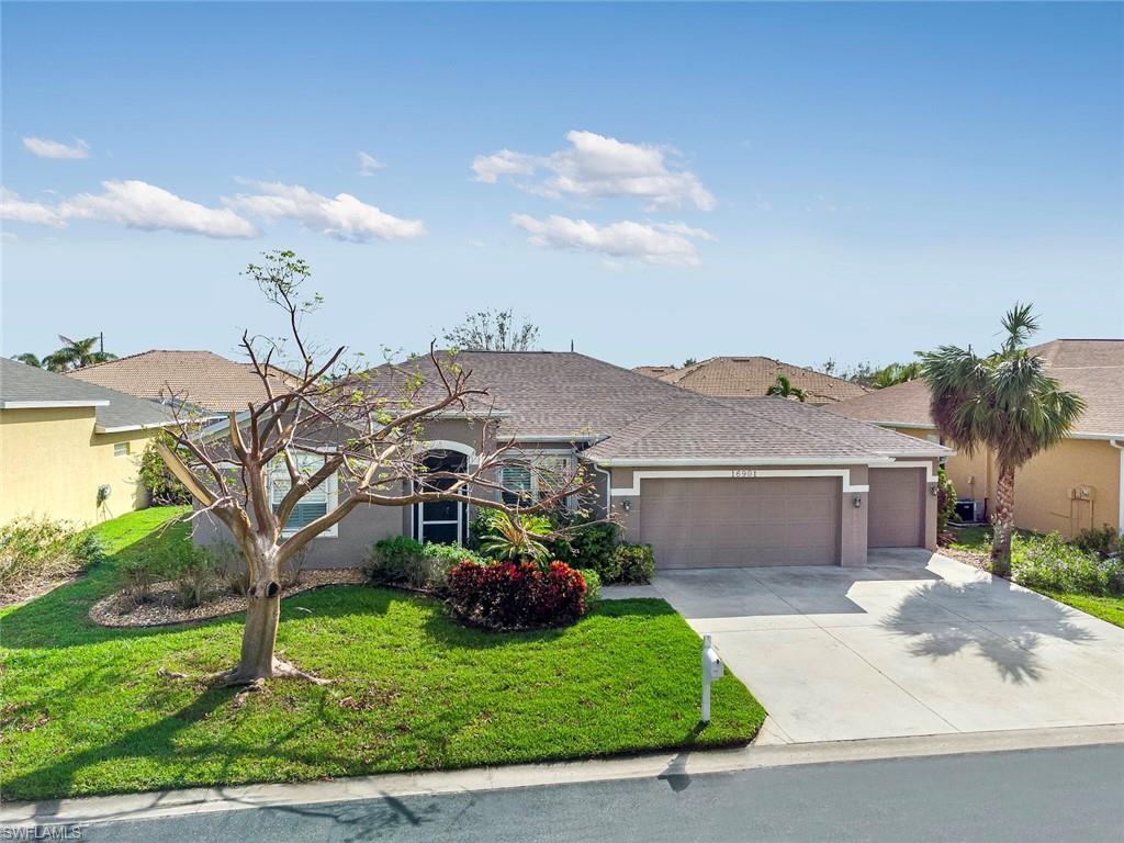 COLONY LAKES - Residential