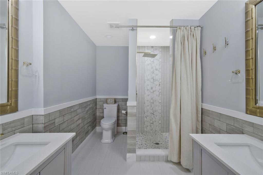 GULF HIDEAWAY - Residential