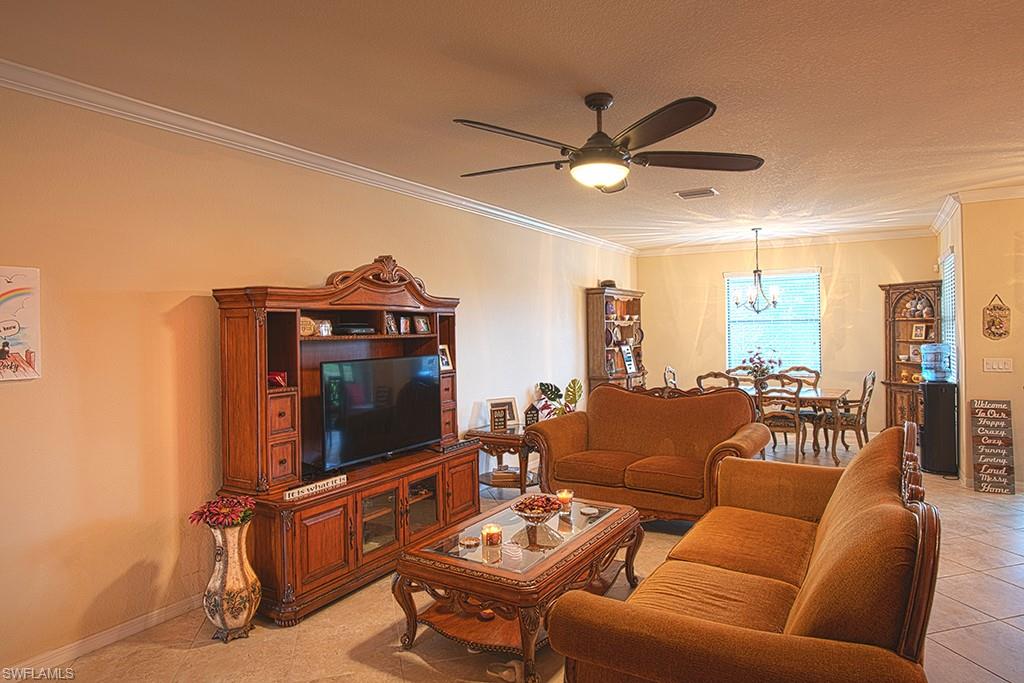 REFLECTION ISLES - Residential