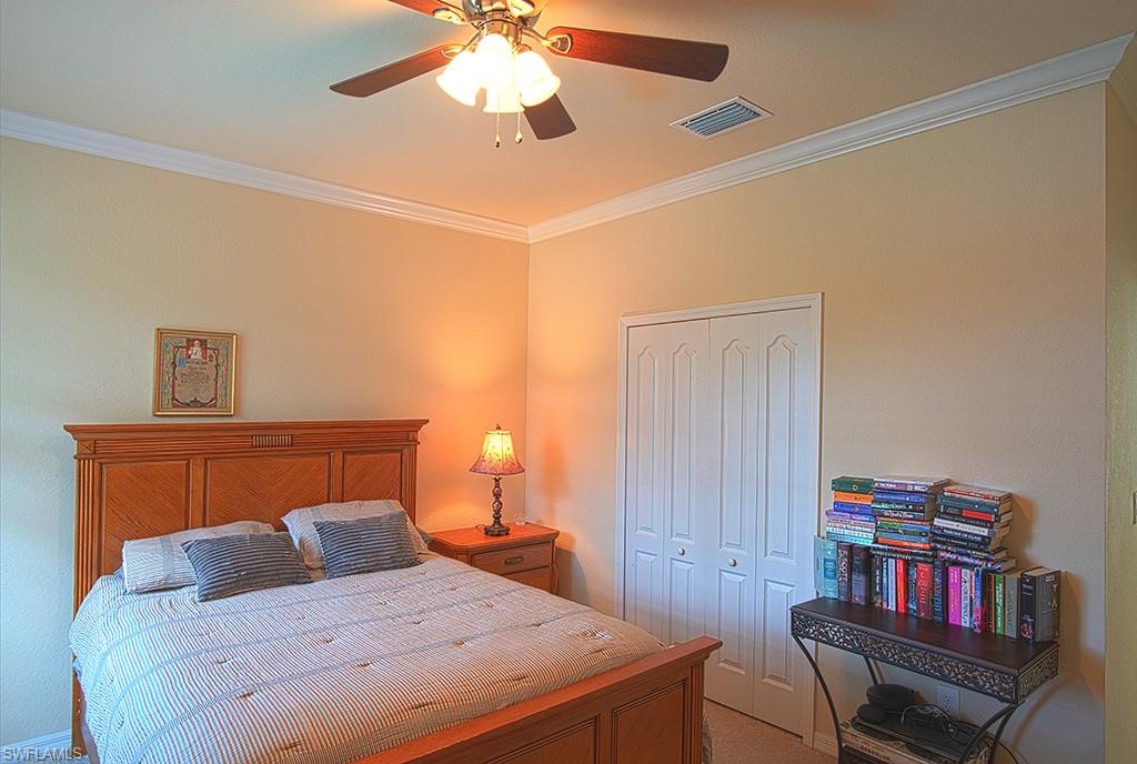 REFLECTION ISLES - Residential