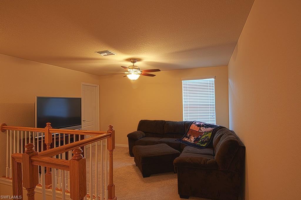 REFLECTION ISLES - Residential