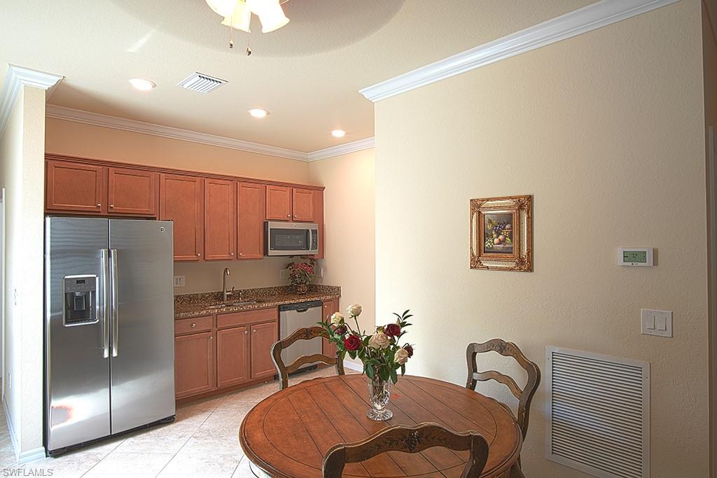 REFLECTION ISLES - Residential