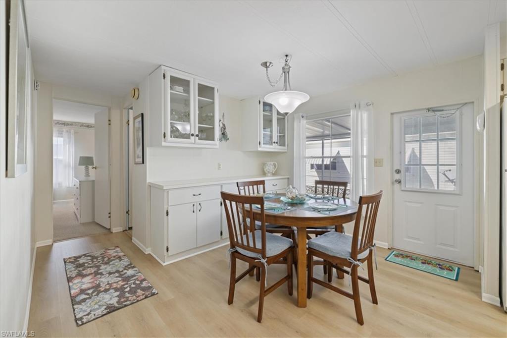 LAZY DAYS MOBILE VILLAGE - Residential