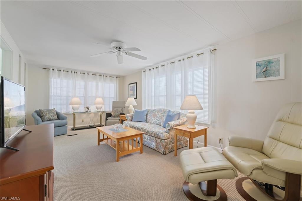 LAZY DAYS MOBILE VILLAGE - Residential