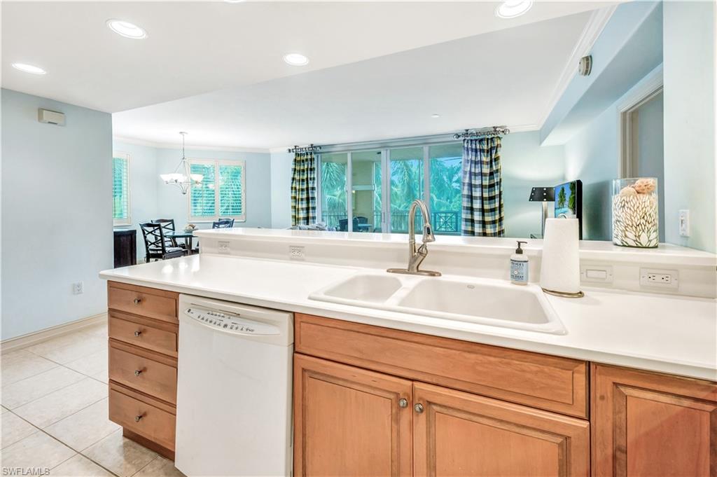 VENTANAS AT TIBURON - Residential Lease