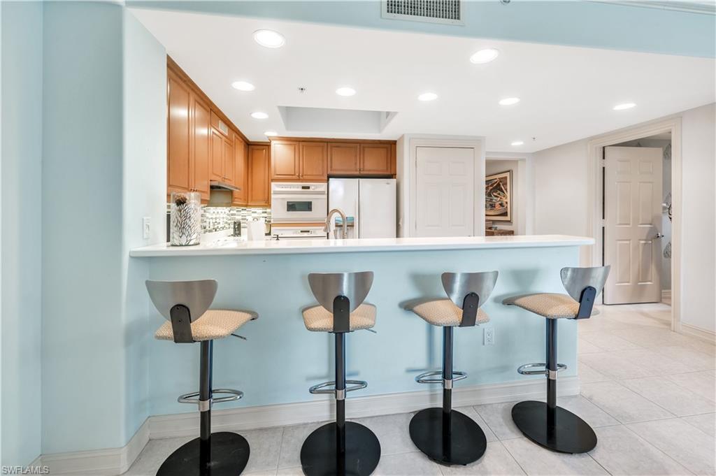 VENTANAS AT TIBURON - Residential Lease