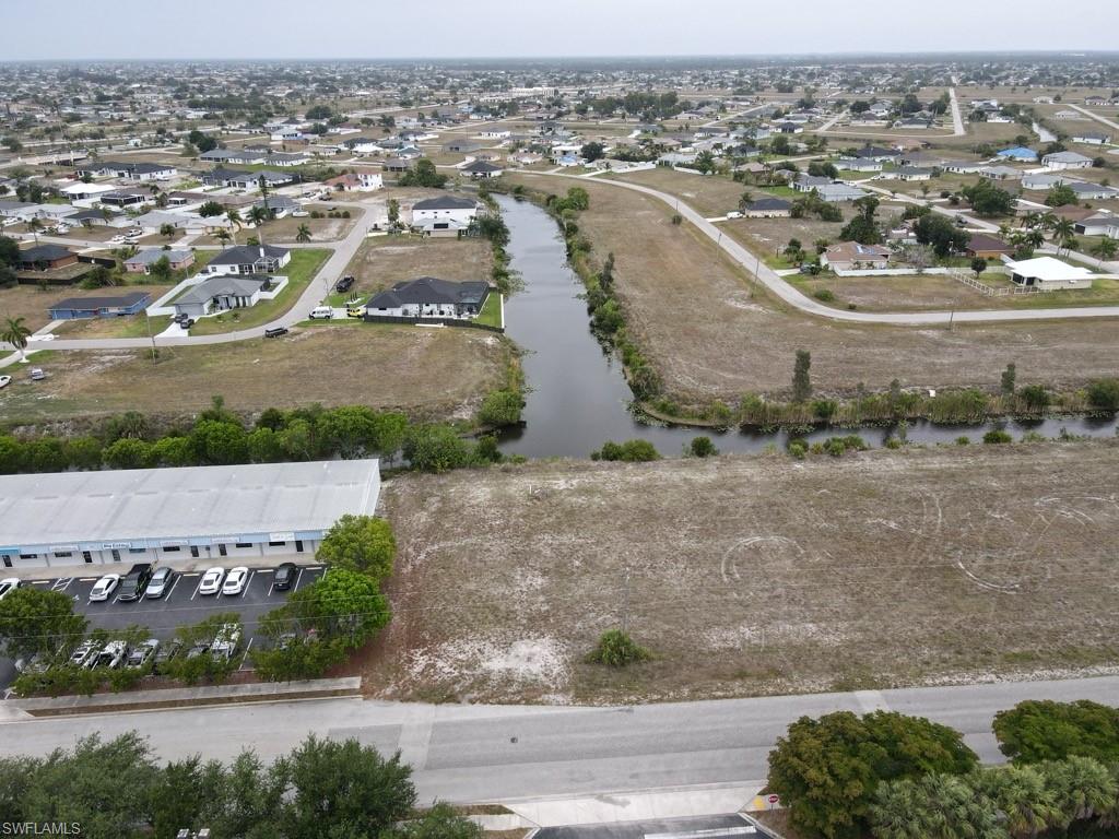 CAPE CORAL - Commercial Sale
