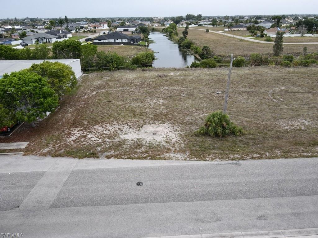 CAPE CORAL - Commercial Sale