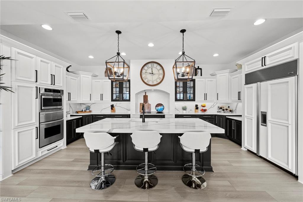 BAREFOOT BAY - Residential