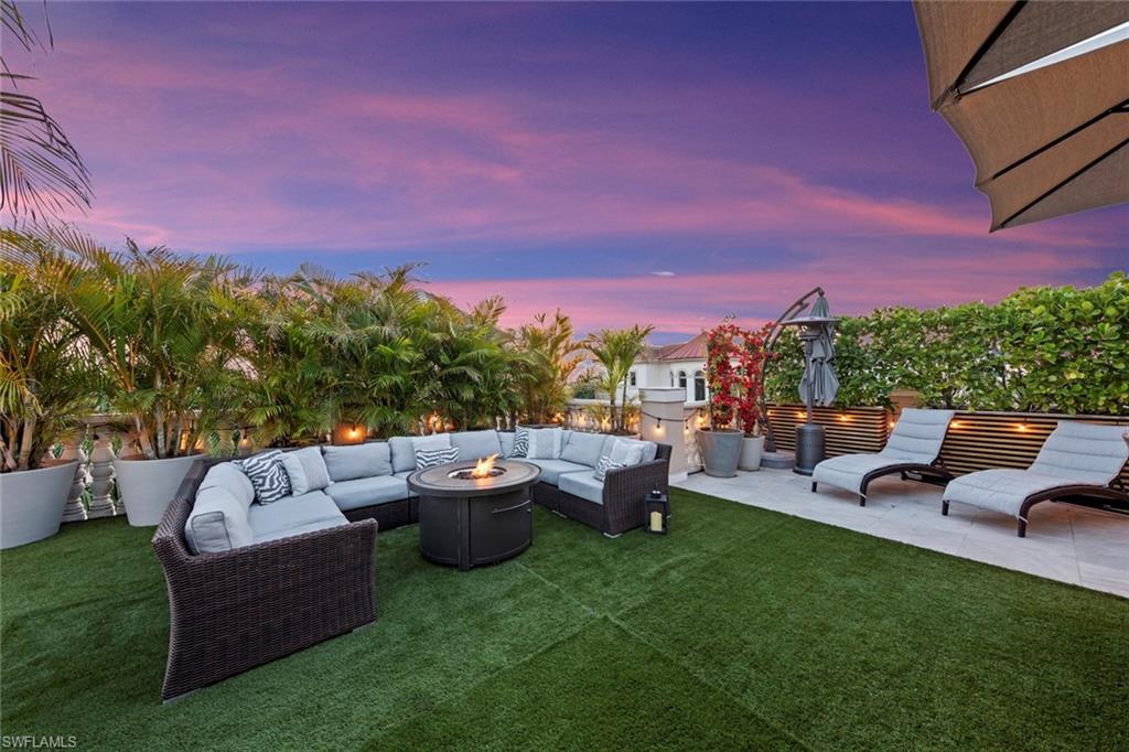 BAREFOOT BAY - Residential