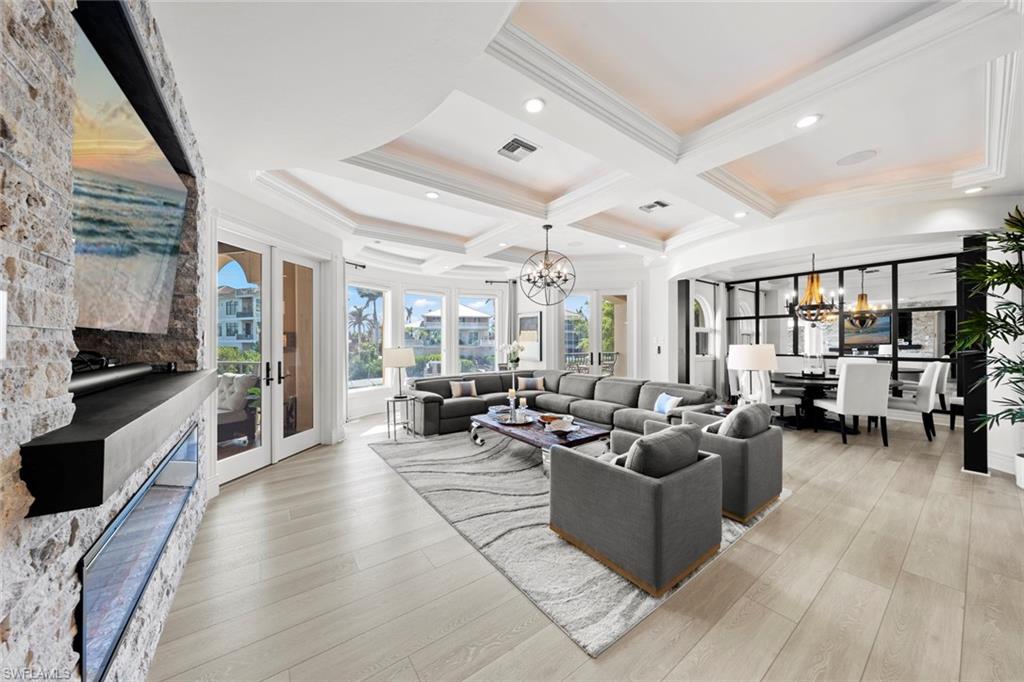 BAREFOOT BAY - Residential