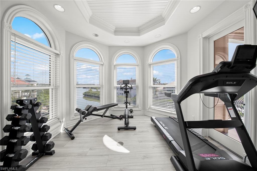 BAREFOOT BAY - Residential