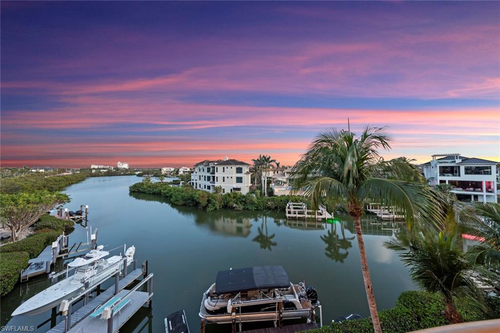 BAREFOOT BAY - Residential