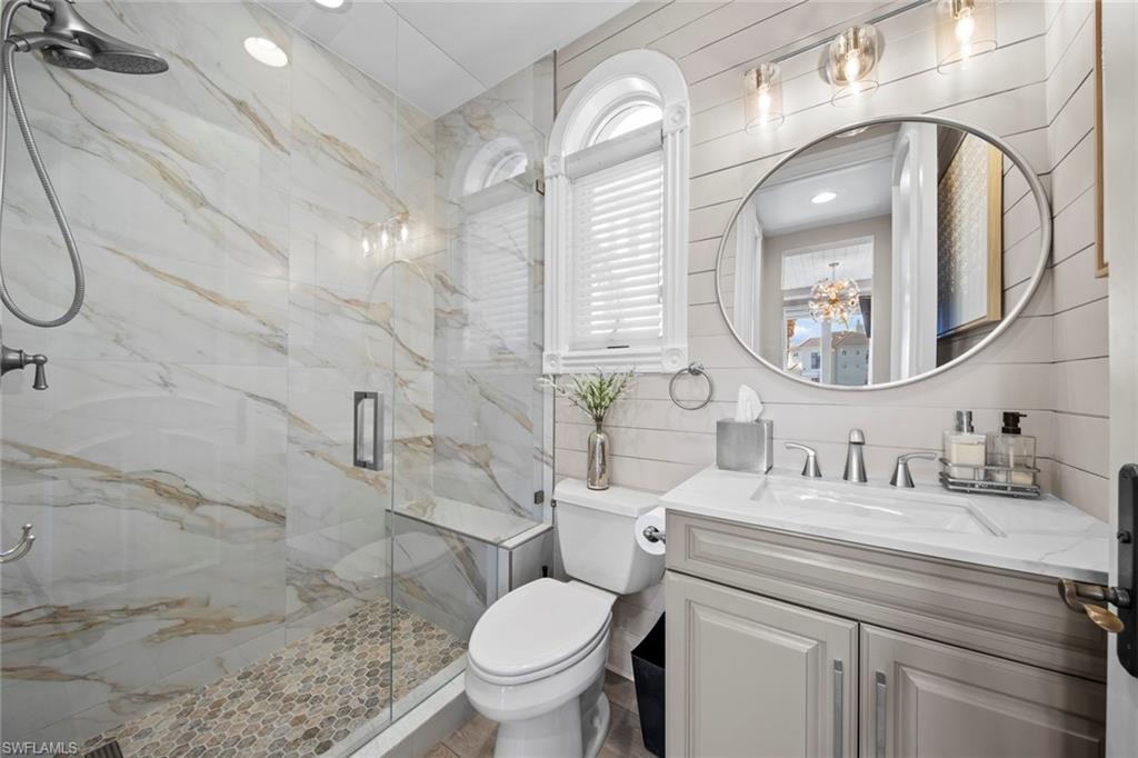 BAREFOOT BAY - Residential