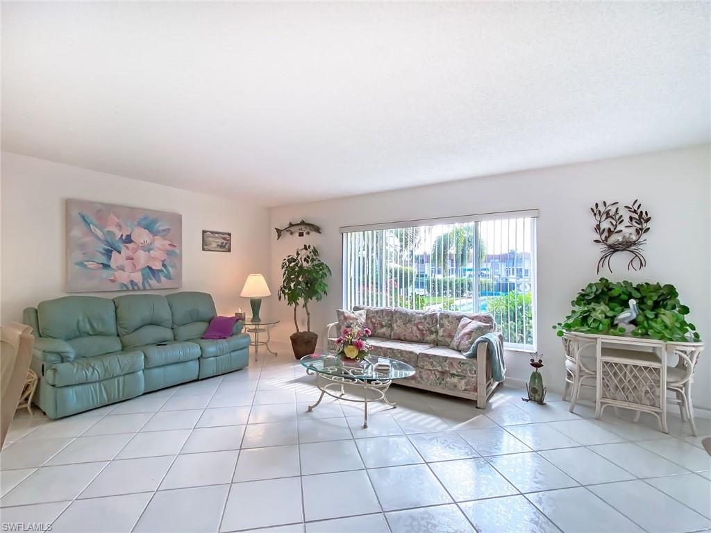 BEACHGATE CONDO - Residential