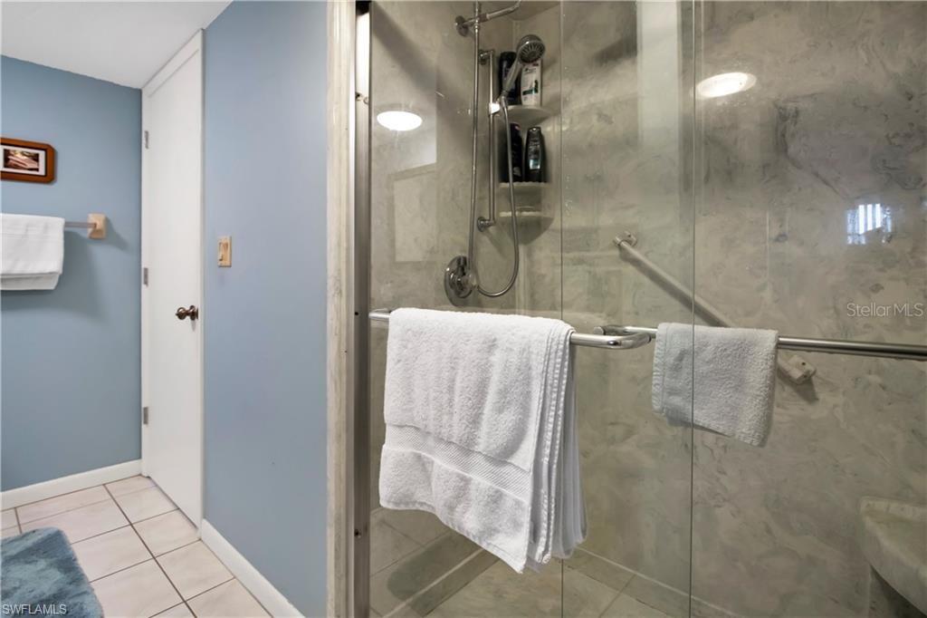 PUNTA GORDA - Residential