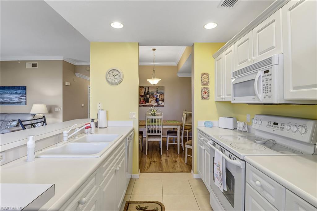 TERRACE III AT RIVERWALK - Residential