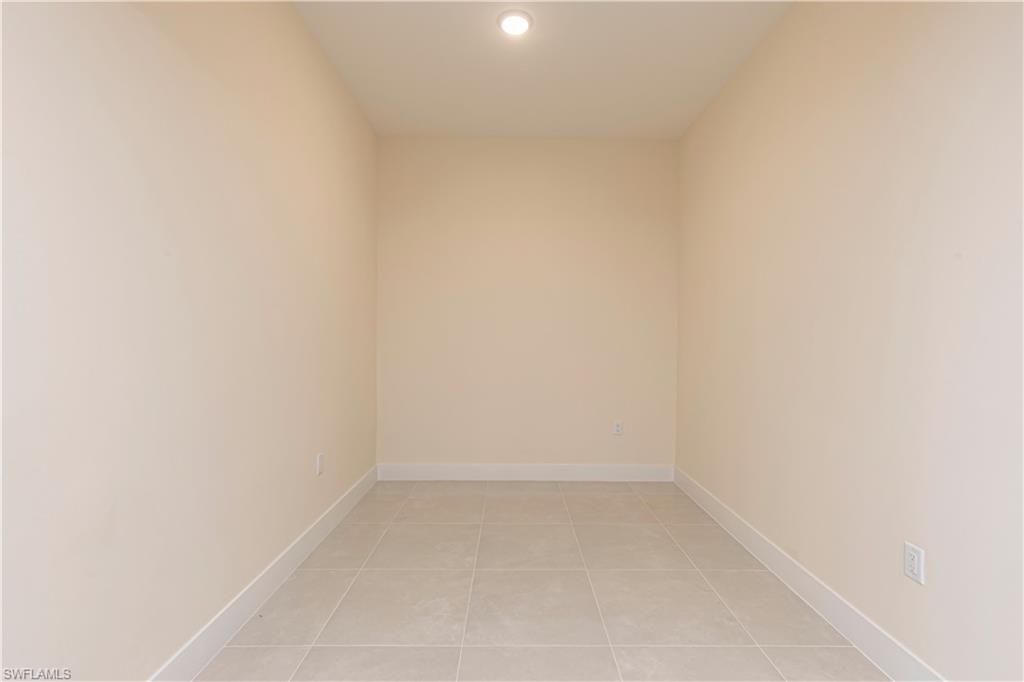 BOTANIKA - Residential Lease