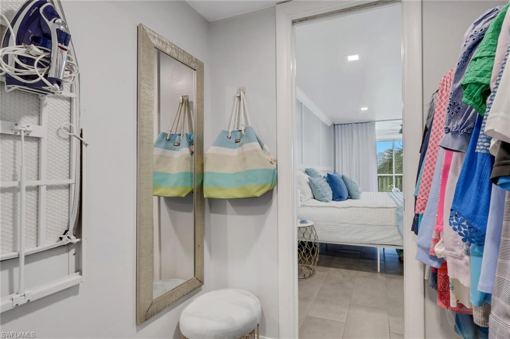 VANDERBILT TOWERS - Residential