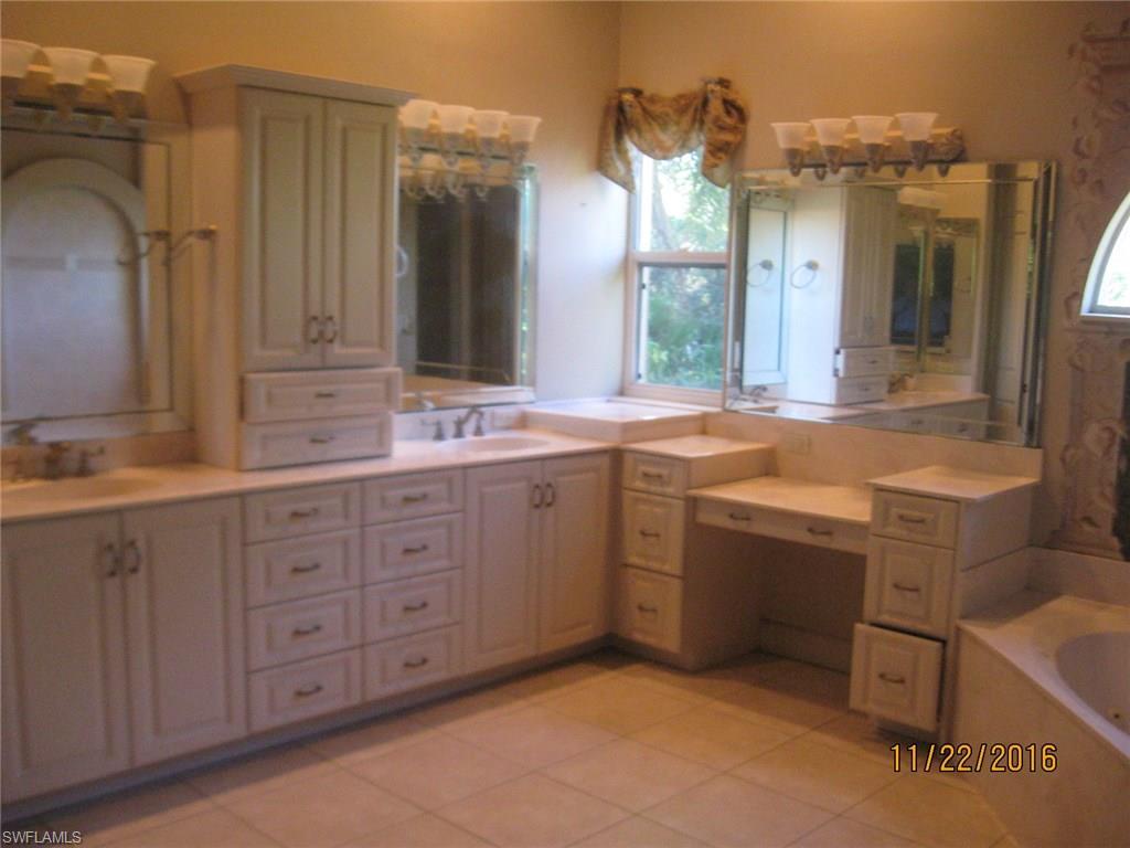 SUNSET TRACE - Residential