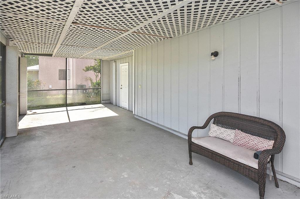 SAN CARLOS PARK - Residential