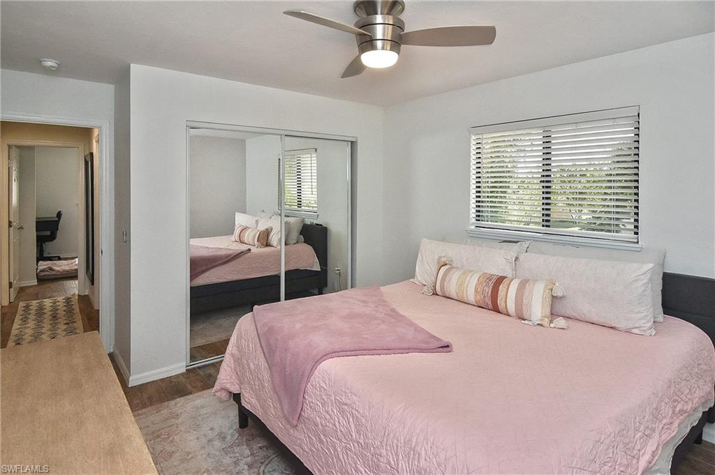 SAN CARLOS PARK - Residential