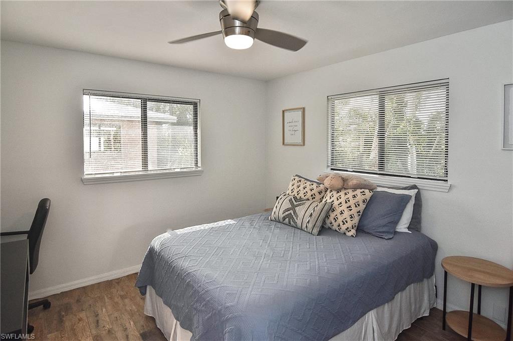 SAN CARLOS PARK - Residential