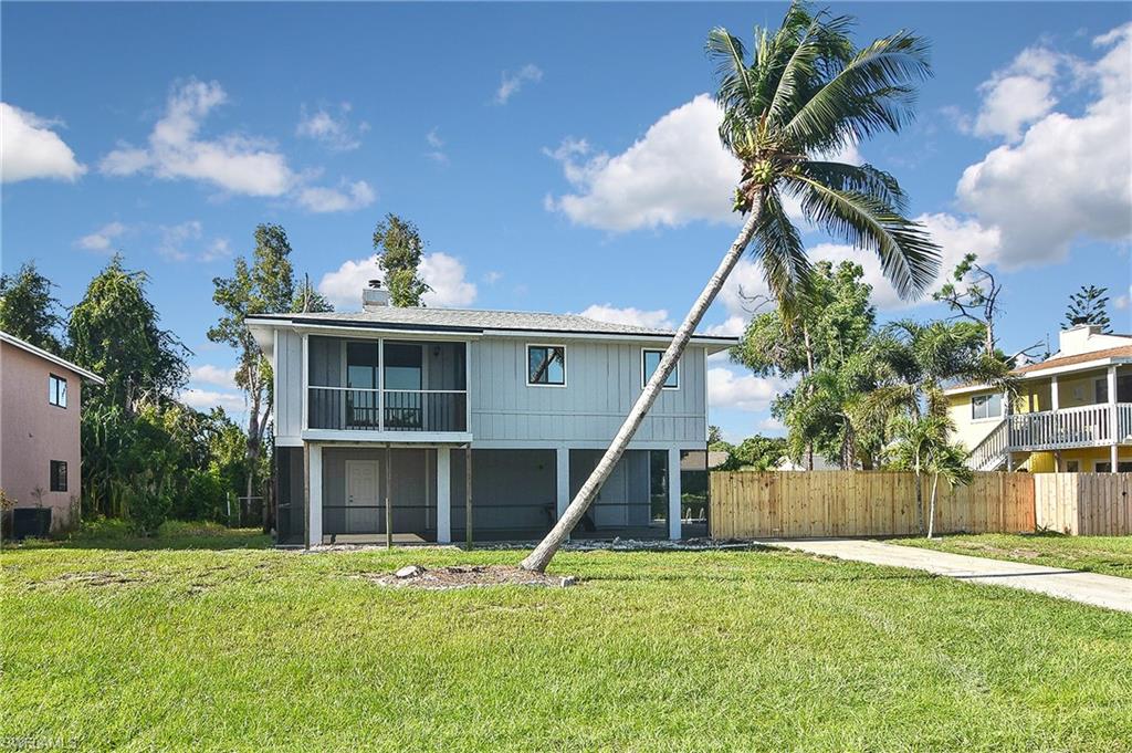 SAN CARLOS PARK - Residential