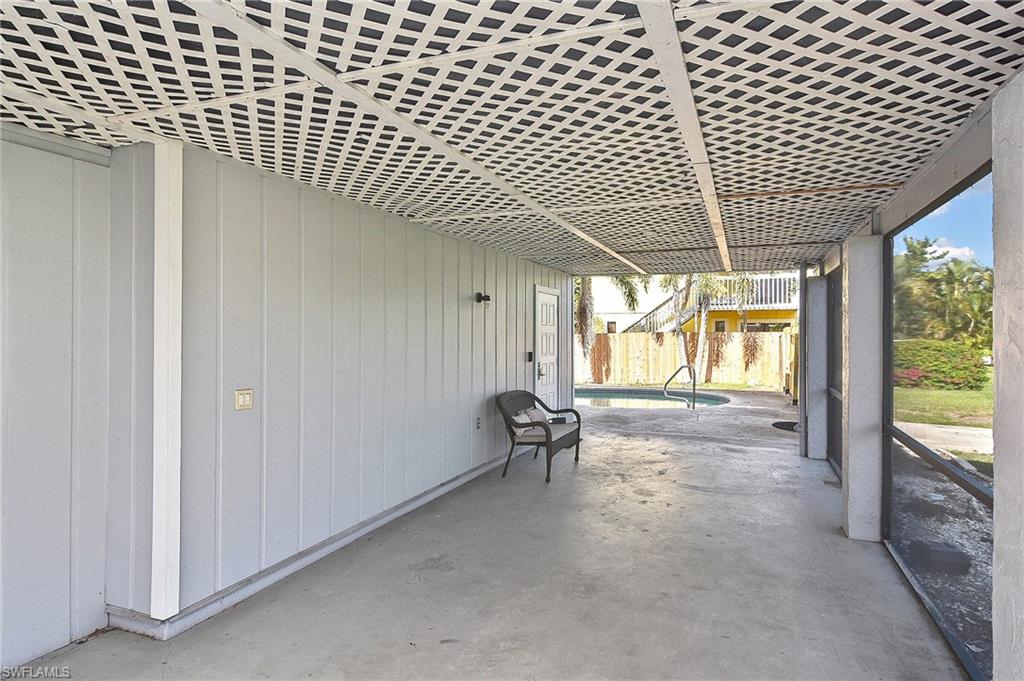 SAN CARLOS PARK - Residential